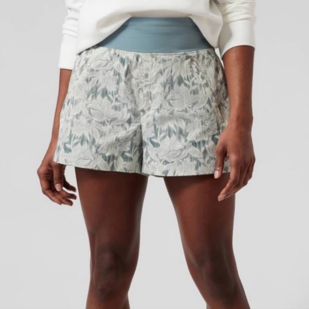 Athleta Trekkie Shorts